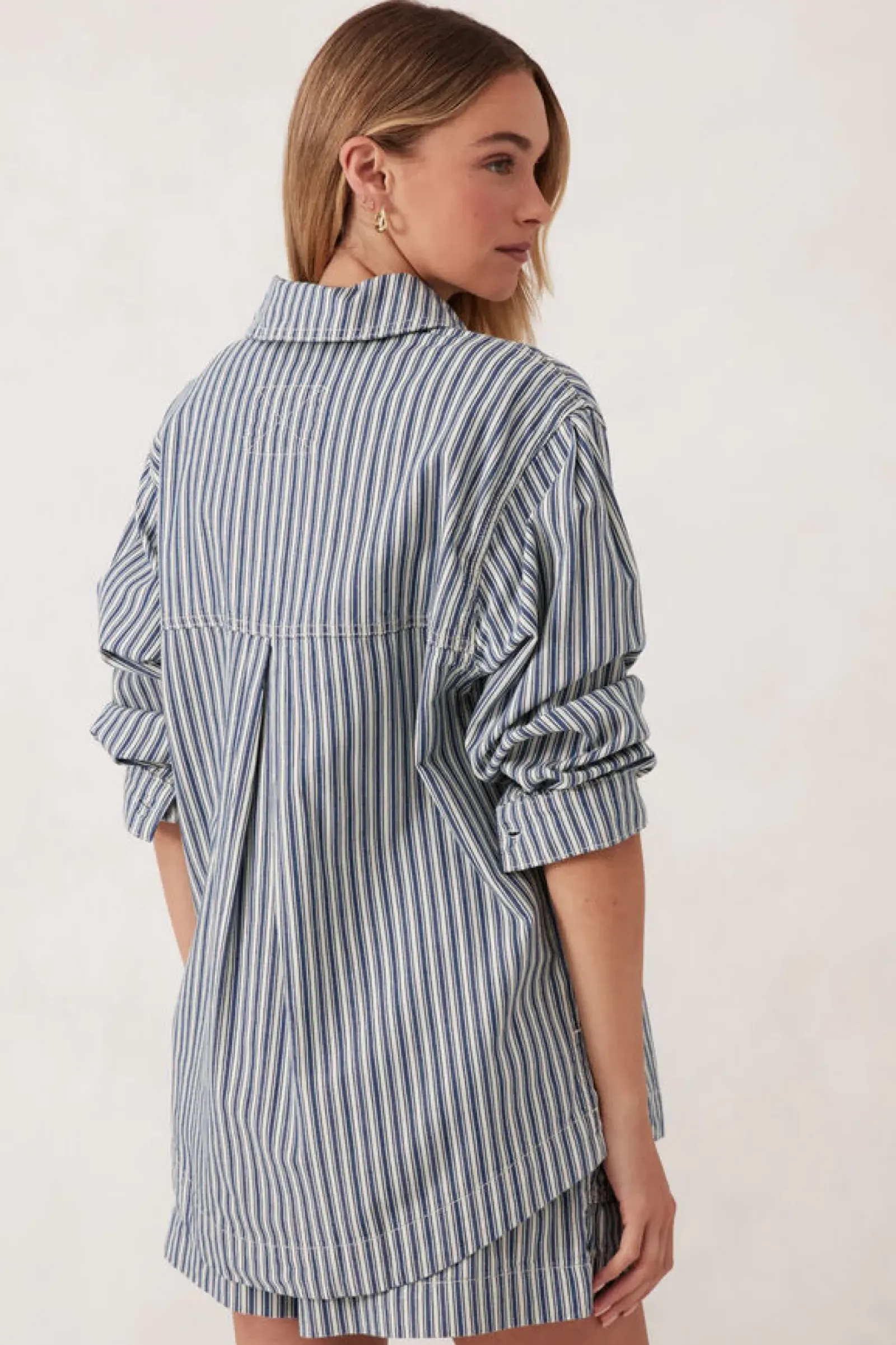 Ceres Life Curved Hem Shacket - Lagoon Blue Stripe Best