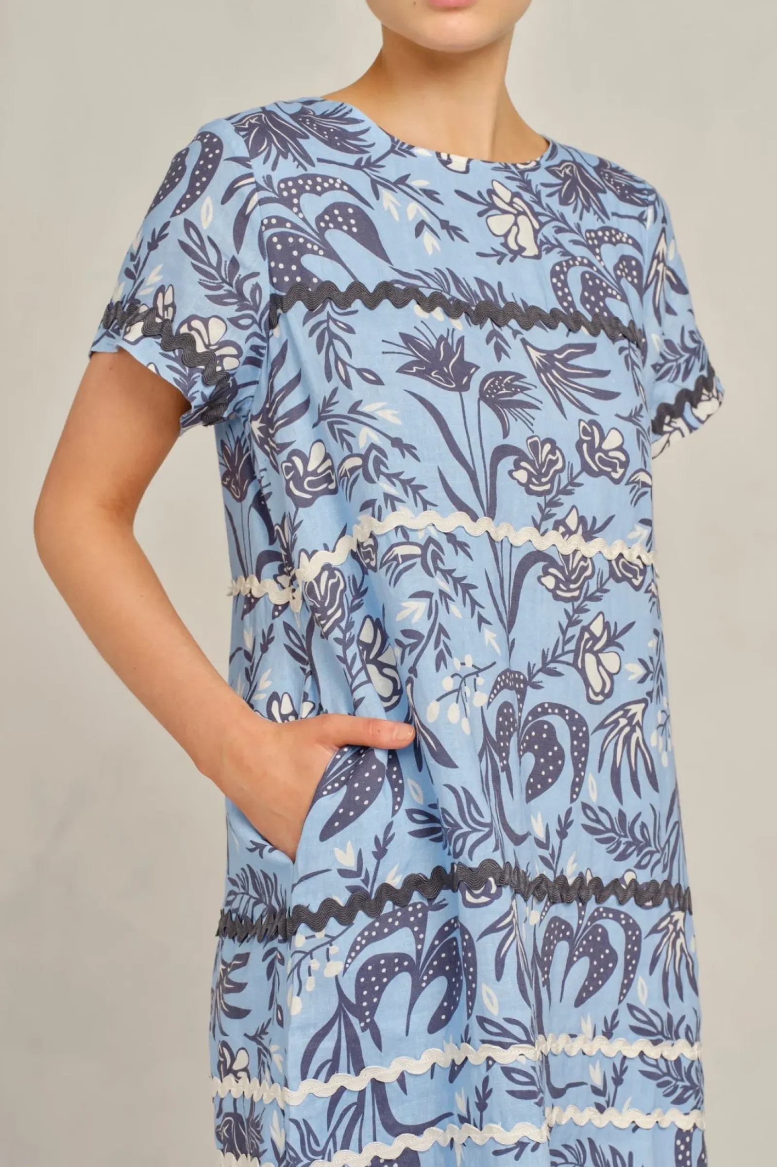 Alessandra Claudette Wave Dress Paradise - Cornflower Best