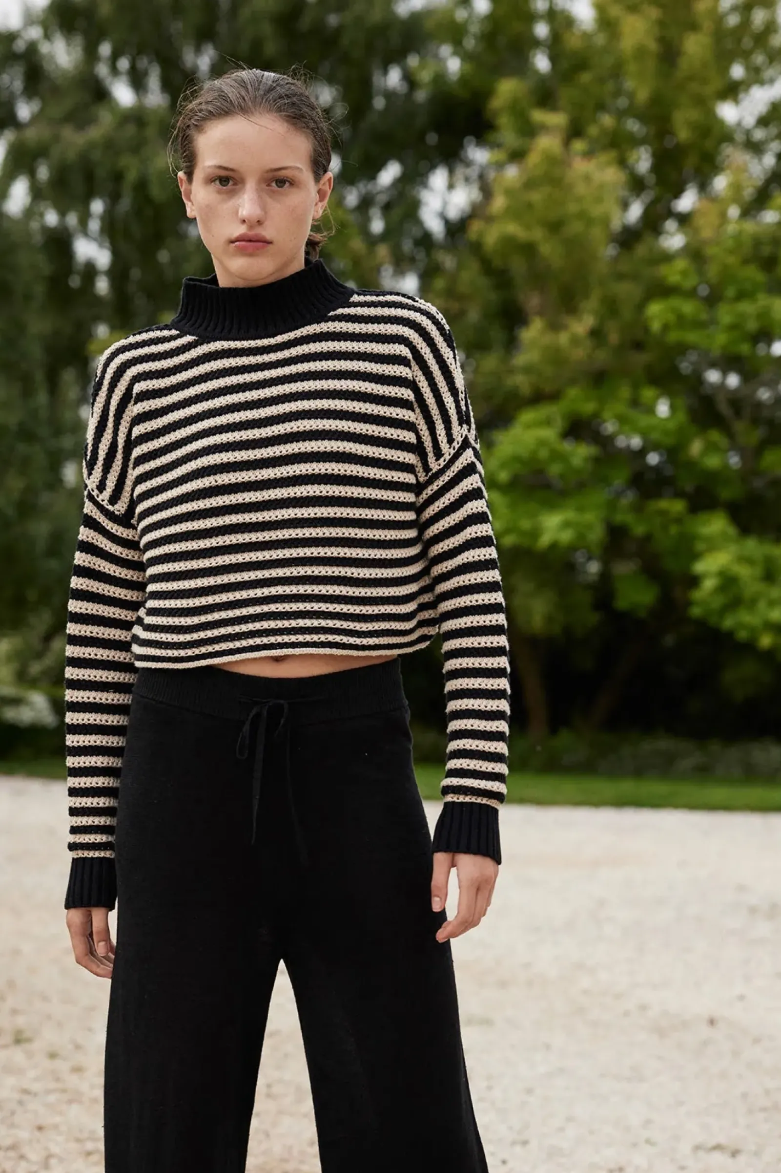 ARCAA June Cropped Sweater - Sand & Black Fashion