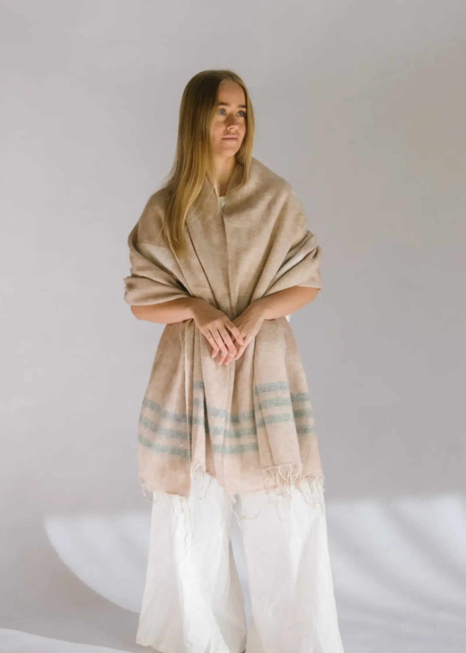 Hobo & Hatch Hobo & Hatch Aztec Poncho- Vanilla New