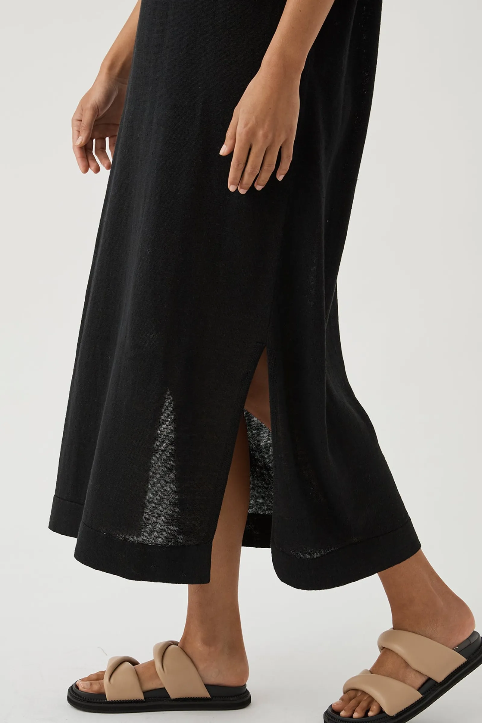ARCAA Hugo Dress - Black Fashion
