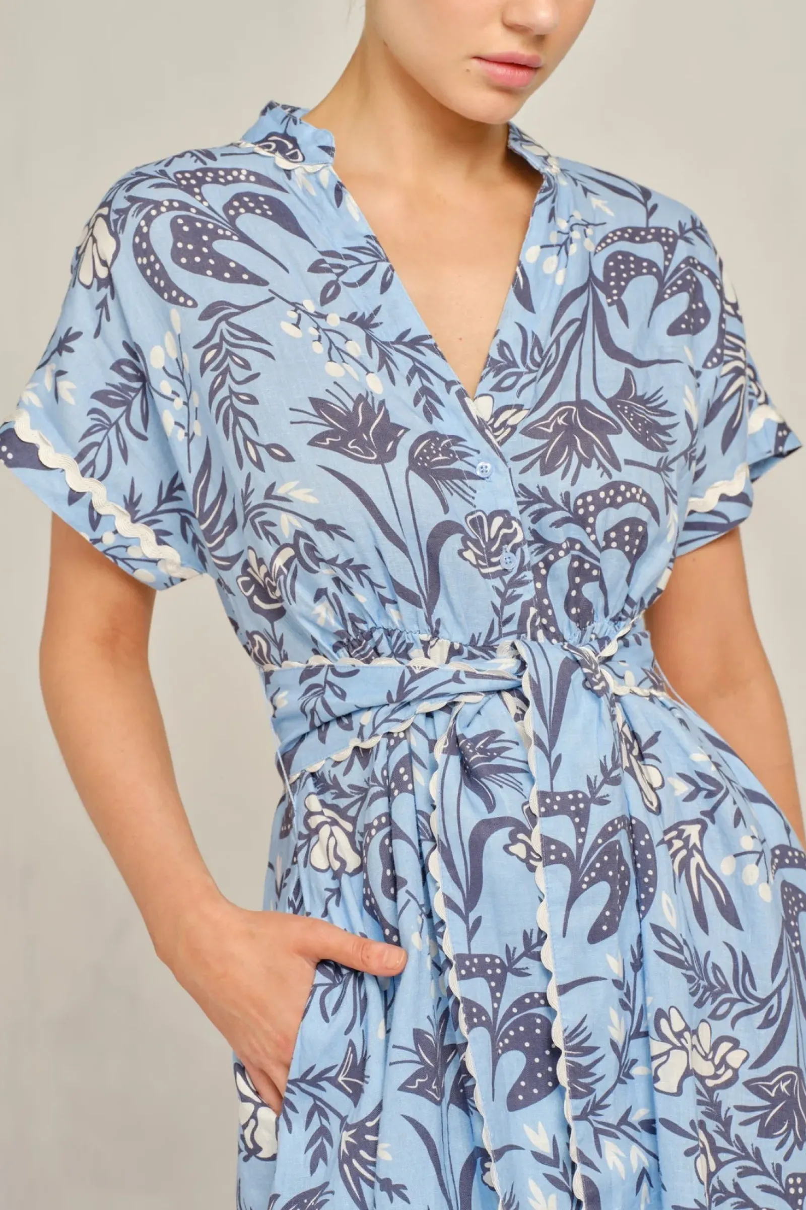 Alessandra Candice Wave Dress Paradise - Cornflower Fashion