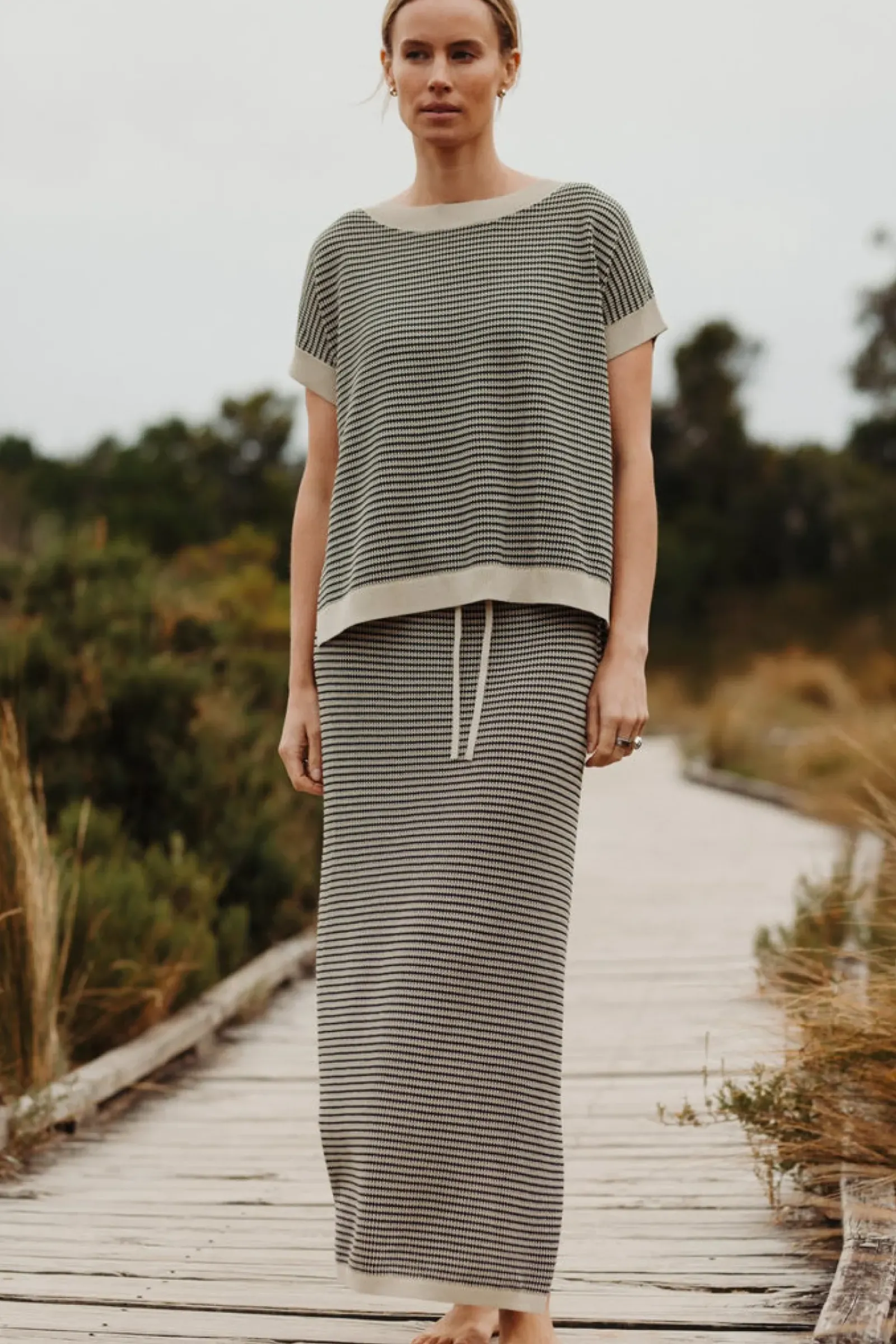 Talamaya Lattice Short Sleeve Pullover - Washed Black & Soft Gold Clearance
