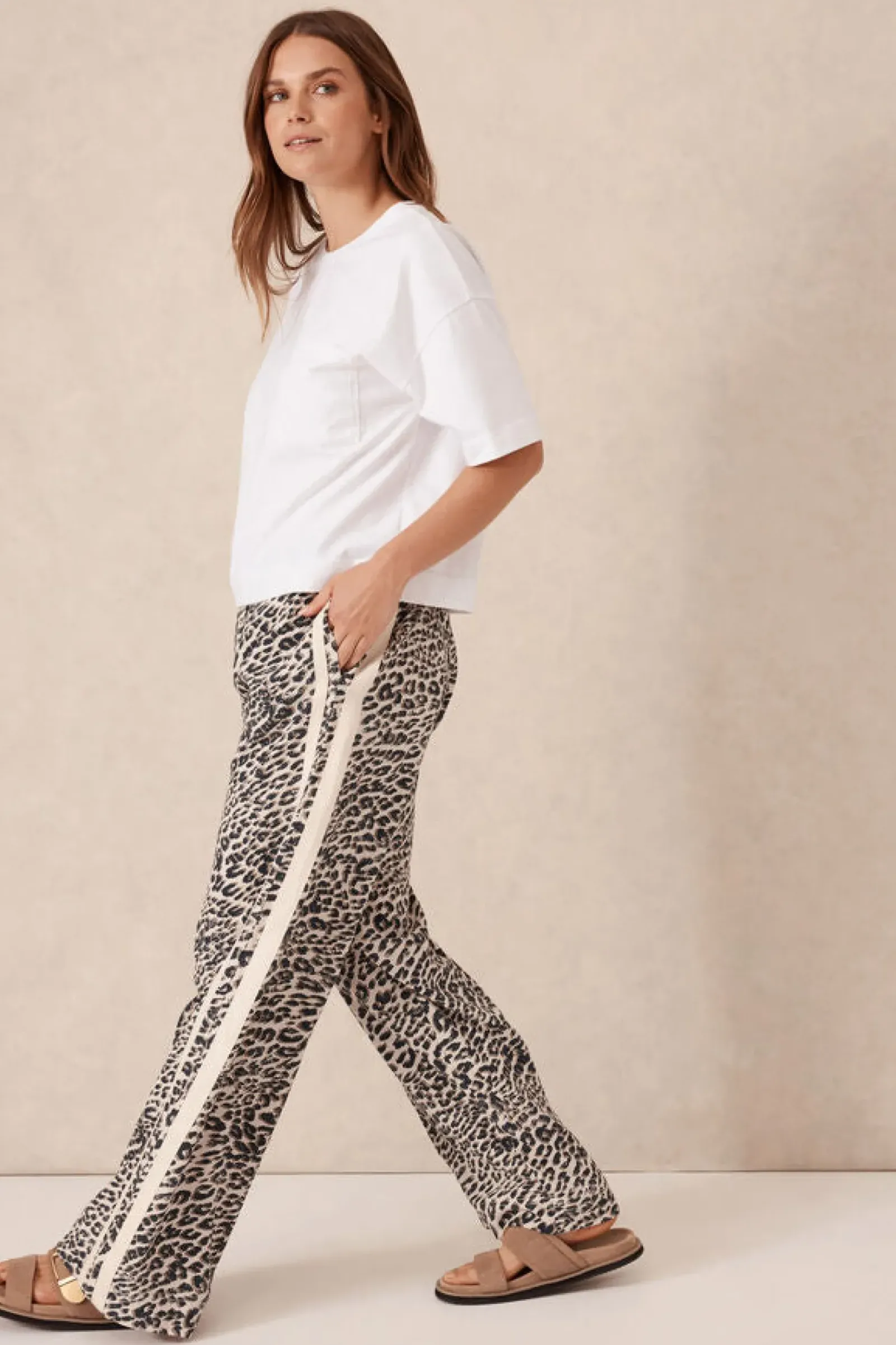 Ceres Life Relaxed Drawstring Pant - Leopard Outlet