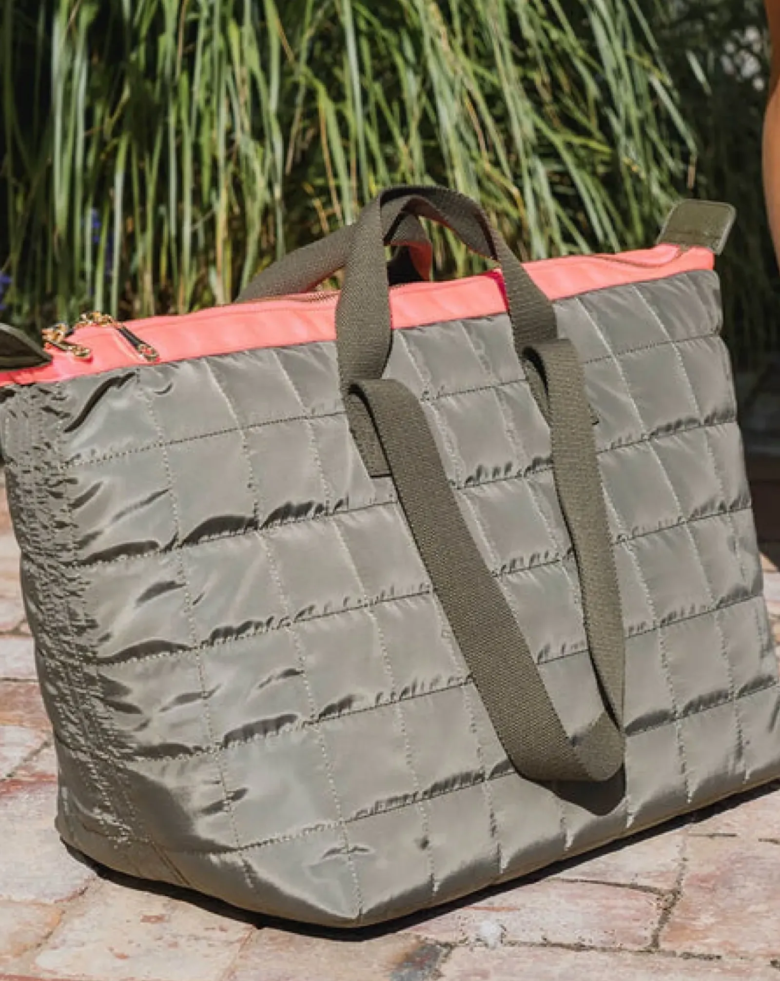 Elms & King Elms & King Spencer Carry All - Khaki Outlet