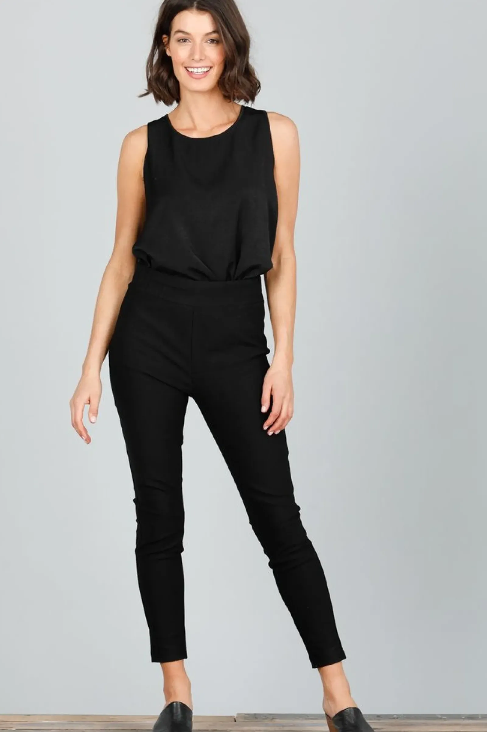 Brave & True Brave & True Runway Pants - Black New